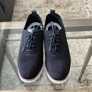 Cole Haan Black Oxford Shoes Sleek Design